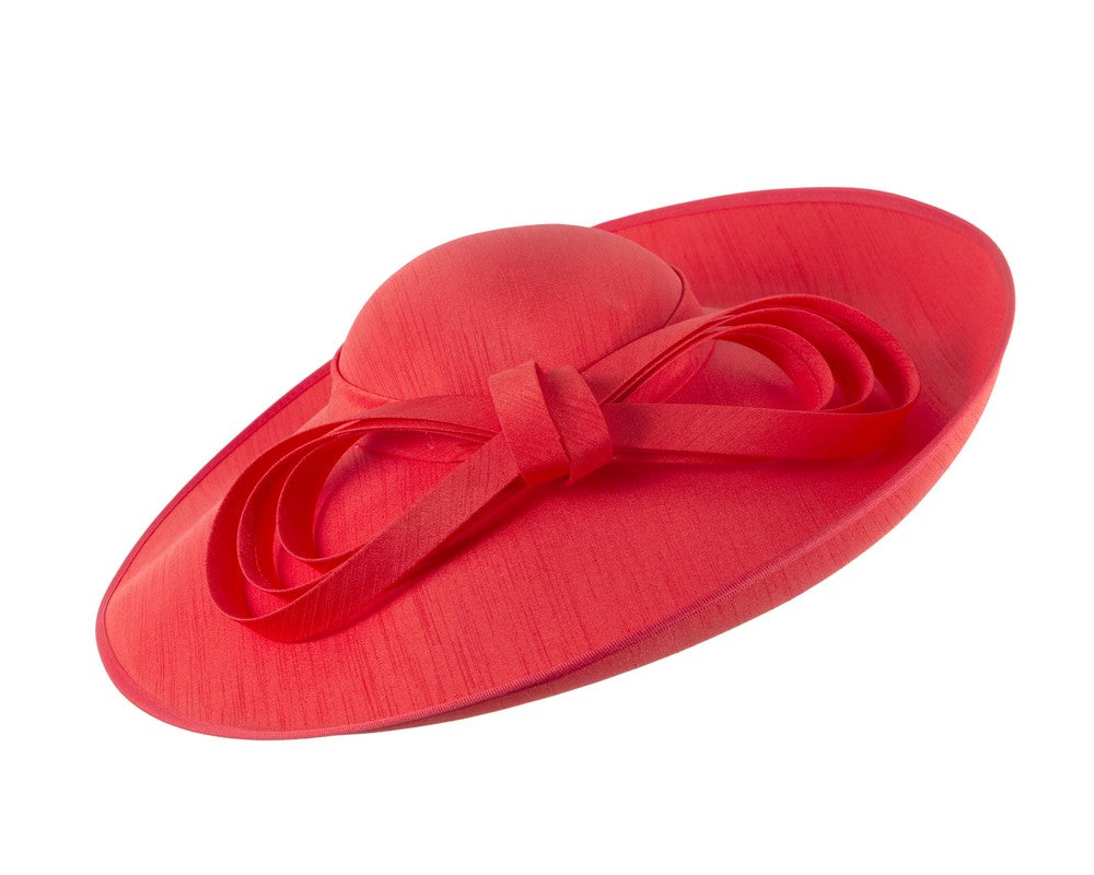 Bright red wide brim racing hat by Max Alexander