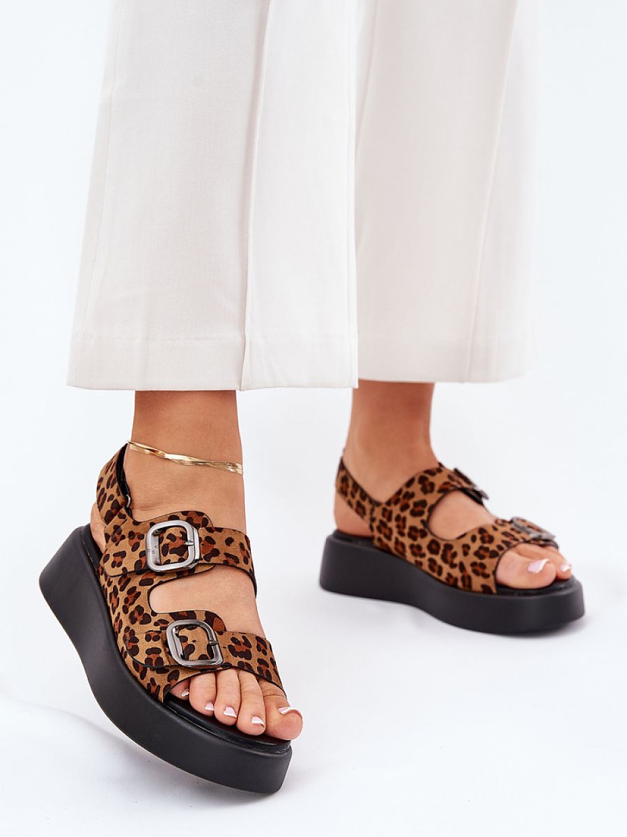 Sandals model 209884 Step in style