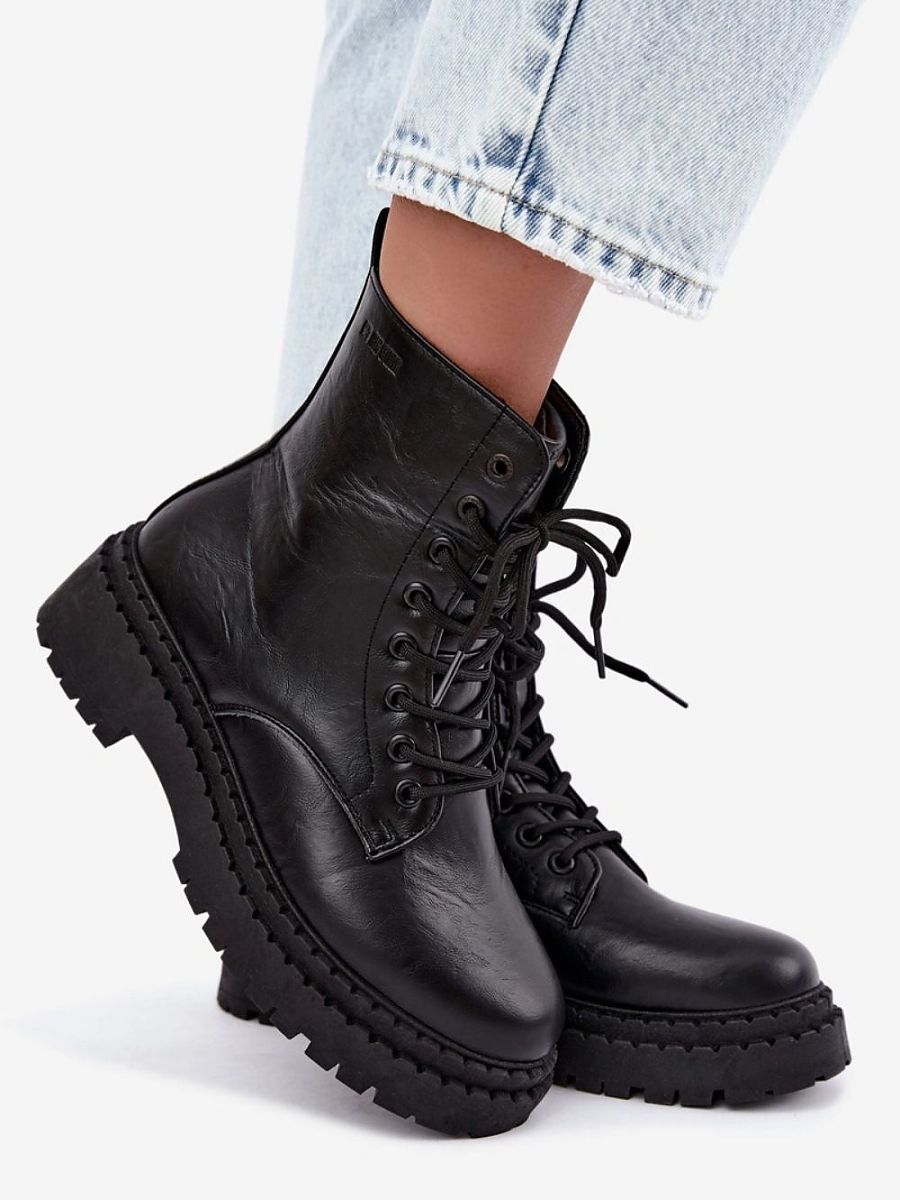 Bootie model 231778 Step in style