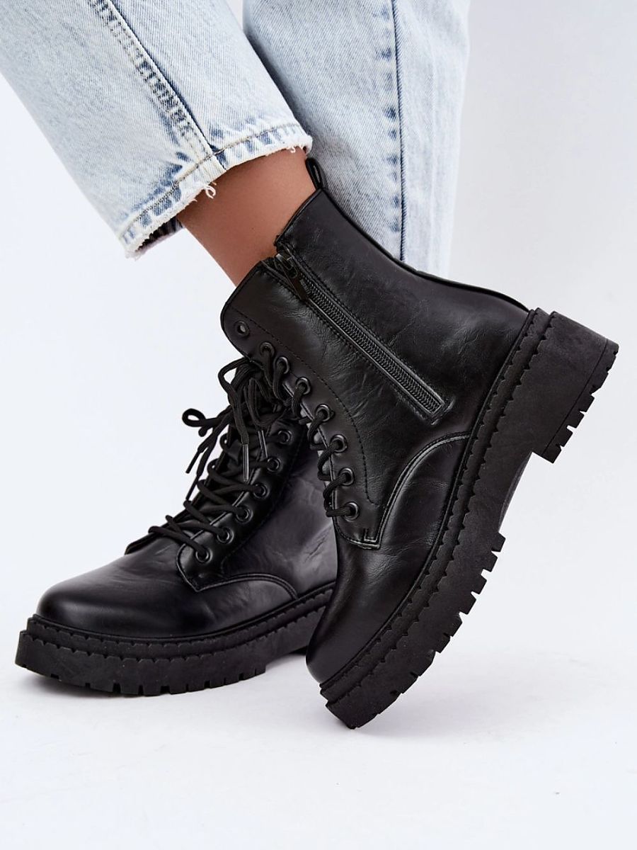 Bootie model 231778 Step in style